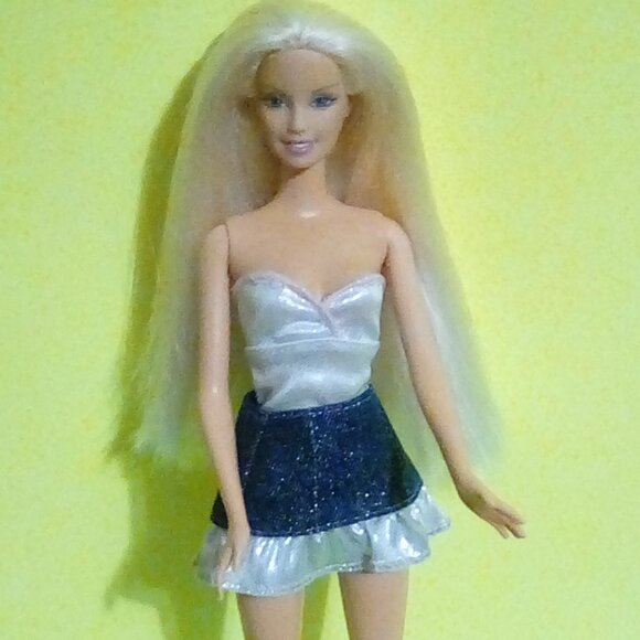 Barbie doll & pink VW  beetle Car Y2K 2000s price firm - Picture 14 of 14